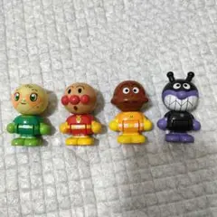 アンパンマン　タウンドール　人形