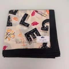 Karl Lagerfeld ハンカチ リップ柄のサムネイル
