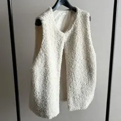 LIVACION ボア ノースリーブベスト オフホワイト