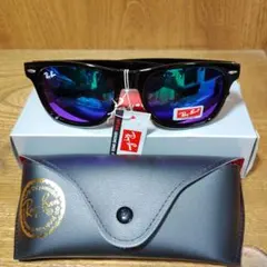 Ray-Ban サングラス ブルー調 ミラーレンズのサムネイル