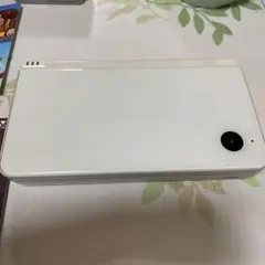 Nintendo DSi LL ホワイト 充電器付きゲームソフト