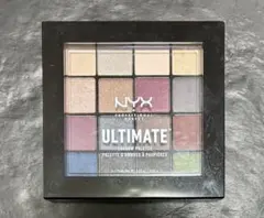 NYX ULTIMATE アイシャドウパレット 16色入りのサムネイル