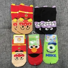 『新品未使用』キッズ靴下 5足セット アンパンマン バイキンマン