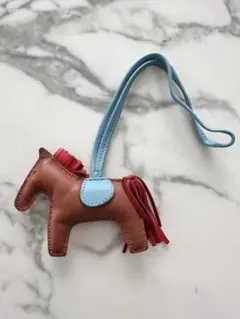 エルメス　レザー馬型チャーム