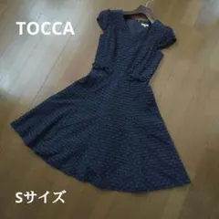 TOCCA 　ネイビーお花模様のワンピース　サイズ0（S)