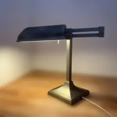 新品⭐︎未開封⭐︎LED平面発光コンパクトデスクライト シンプル