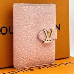 Item thumbnail for item accae415-53cc-4b42-bfd1-ec9ccd514100