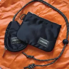 Item thumbnail for item 438adcd5-63e8-4252-9392-4f133b94f586