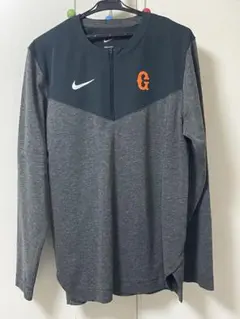 ハーフジップ ウェア