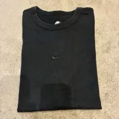 NIKE⚪︎The Nike Tee ルーズフィット Tシャツ ブラック L