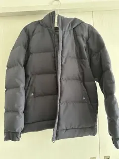 フード付きダークグレー ダウンジャケット