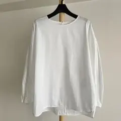 極美品 23区 L ボリュームスリーブ ブラウス ゆったり コットン サイズ40のサムネイル