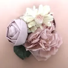 ハンドメイド コサージュ 未使用　ピンク系　薔薇など