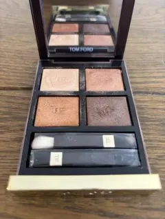 TOM FORD アイカラークォード 04A