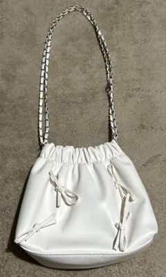 shein バッグ　鞄　ホワイト　白　リボン　ハンドバッグ　ショルダーバッグ