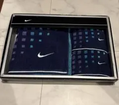NIKE タオルセット ネイビー系　フェイスタオル1枚、ハンドタオル２枚のサムネイル