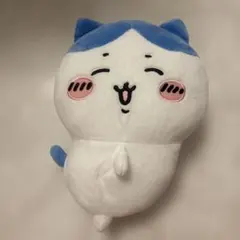 ちいかわ　ハチワレ　ぬいぐるみ