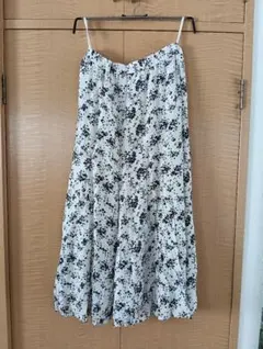 【5/8まで】UNIQLO フレアスカート L 花柄