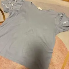 【値下げ】Feroux 半袖Tシャツ リボン付き ブルーのサムネイル