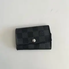 Item thumbnail for item 75693dd7-bcc3-4eed-be73-cf0827abc2a6