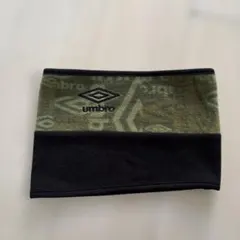 umbro ネックウォーマー　オリーブグリーンのサムネイル