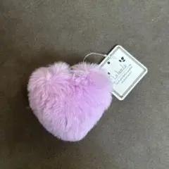 フェイクファー ハート型キーホルダー 薄紫