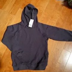 新品タグ付き！デビロックの裏起毛パーカー、サイズ150です。