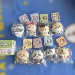 ちいかわ×Ｊリーグ ユニフォームなマスコット コンプリート8種 缶バッジセット