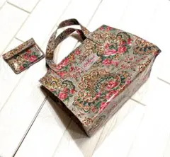 美品Cath Kidston　キャスキッドソン花柄　トートバッグ　パスケース付き