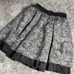 AxesFemme フレアスカート 黒とグレーの柄