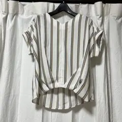 a.v.v ストライプ Vネック 半袖シャツ　Ｍ