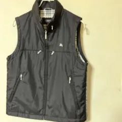 Burberry Black label M size ダウンベスト