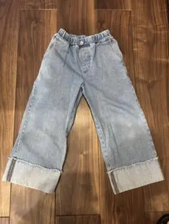 ライトブルーデニムパンツ 130cmサイズ
