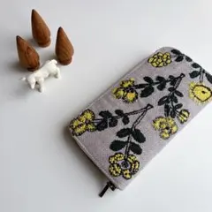ミナペルホネン☆rosy☆ラウンドファスナー長財布☆ハンドメイド