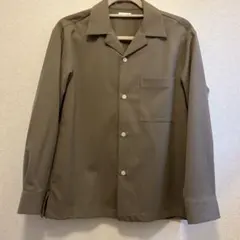 新品　 長袖シャツ ポケット付き