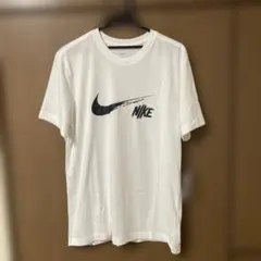新品未使用Nike Dri-FIT ホワイト Tシャツ L