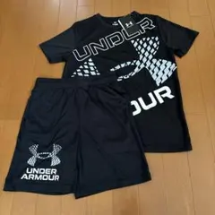UNDER ARMOUR Tシャツとショートパンツセット