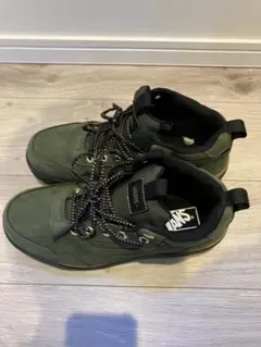 VANS オリーブグリーン ハイカットシューズ