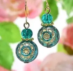 Item thumbnail for item 82ede5ab-4a3d-43d5-a3bd-2dd8f9cff669