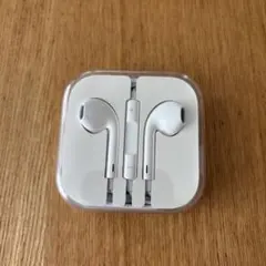 新品未使用　iPhone 純正 アップル イヤホン イヤホンジャック（有線）