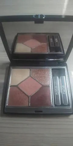 ディオールショウ サンククルールアイシャドウ 743ローズチュール