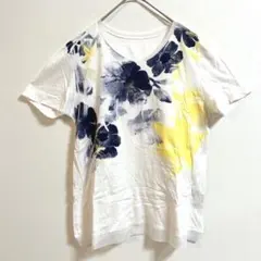 CORDIER コルディア 花柄プリント Vネック半袖Tシャツ　白 フラワー柄のサムネイル