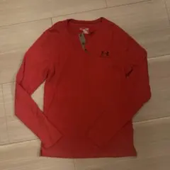 アンダーアーマートップス