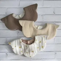 no.58 もくもくスタイ　ベビースタイ　スタイ　グリーン　ハンドメイド