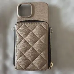 iPhone13用　ベージュ キルティングデザイン 手帳型ケース