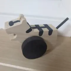 木製 虎 置物 車輪付き インテリア