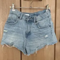 ZARA KIDSダメージ加工　デニム ショートパンツ 152