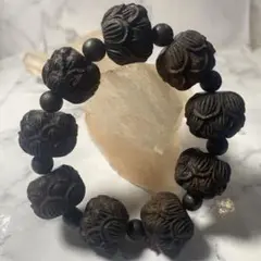 ハスの花の彫刻　香木　ブレスレット　パーツにも　ハンドメイド