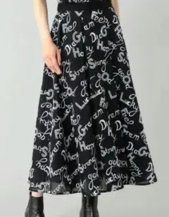 グレースコンチネンタル　ロゴレタード刺繍フレアスカートのサムネイル