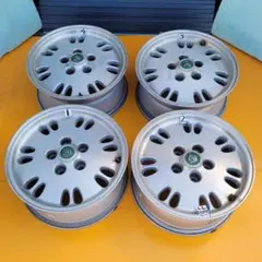 ジャガー XJ6 純正アルミホイール16インチ7J+33 5H-120.65 ジャガー XJ6 純正アルミホイール16インチ7J+33 5H-120.65 - メルカリ